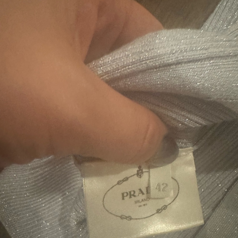 Prada Metallic Silk Blend Light Gray Button-Up Ribbed Cardigan sz IT 42 - Picture 2 of 7